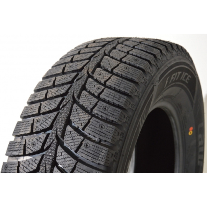 Laufenn - LW71 - 205/70 R15