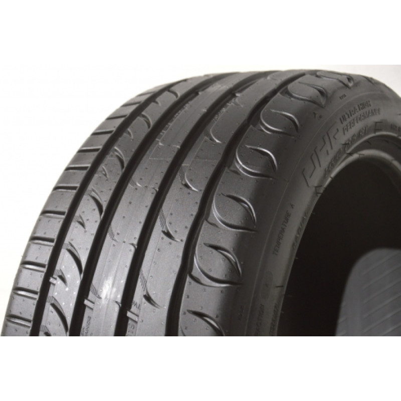 Kormoran - UHP Ultra High Performance - 235/40 R18