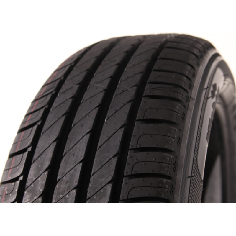 Kleber - Dynaxer HP4 - 205/50 R17