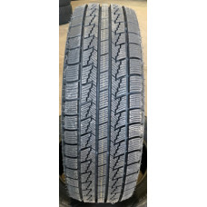 Roadstone - Win-Ice SUV - 225/60 R17