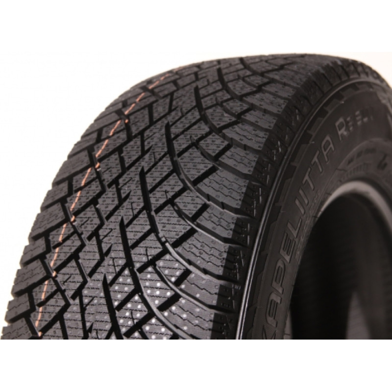 Nokian - Hakkapeliitta R5 - 245/45 R18