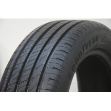 Goodyear - EfficientGrip Performance 2 - 195/65 R15