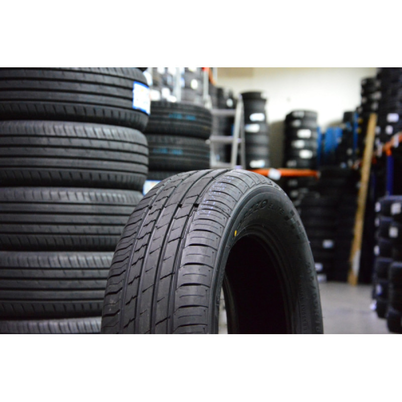 Lassa - COMPETUS HP2 - 235/60 R17C