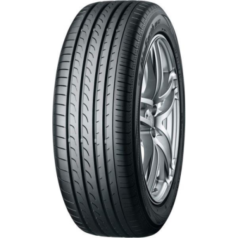 Yokohama - BLUEARTH-RV02 - 245/40 R20