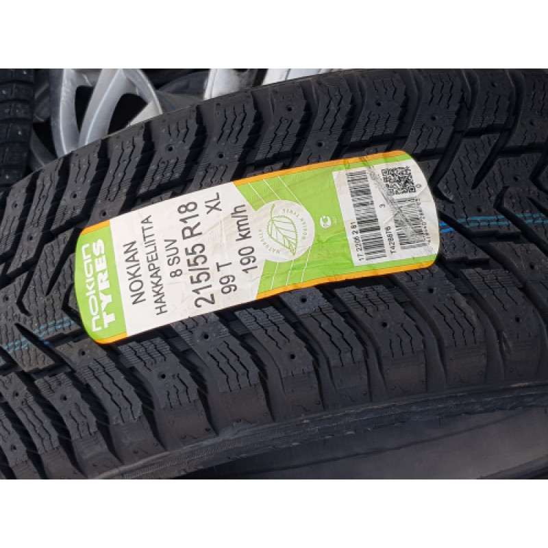 Nokian - Hkpl 8 - 215/55 R18