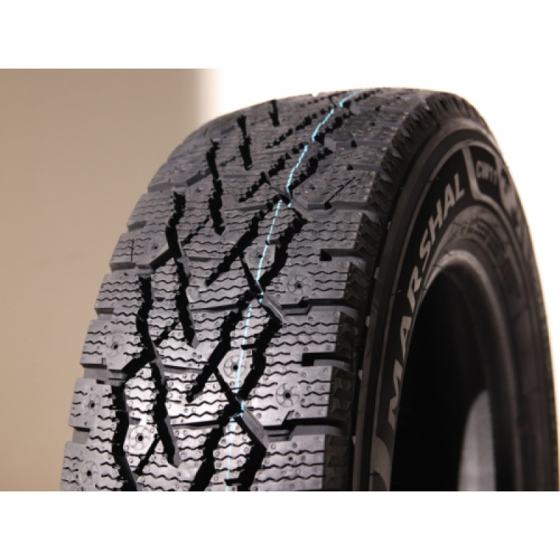 Marshal (Kumho) - CW11 - 205/65 R16C