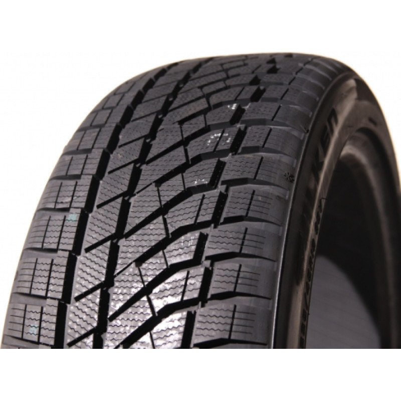 Falken - EUROWINTER HS02 PRO - 245/45 R18