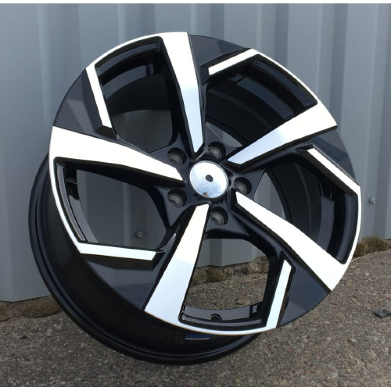 Replica Wheels XE173 16 6.5 5x114.3 ET40