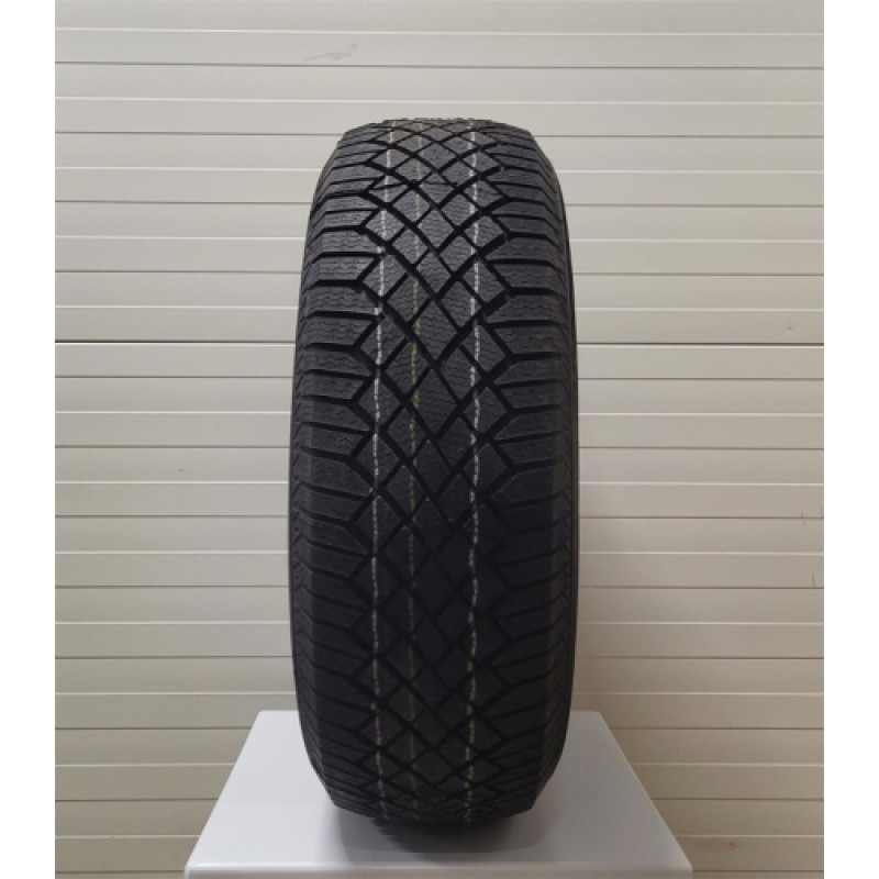 Continental - Viking Contact 7 - 235/65 R18