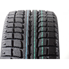 Maxtrek - TREK M7 3PMSF - 215/60 R17